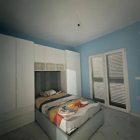 Poppe Apartment *